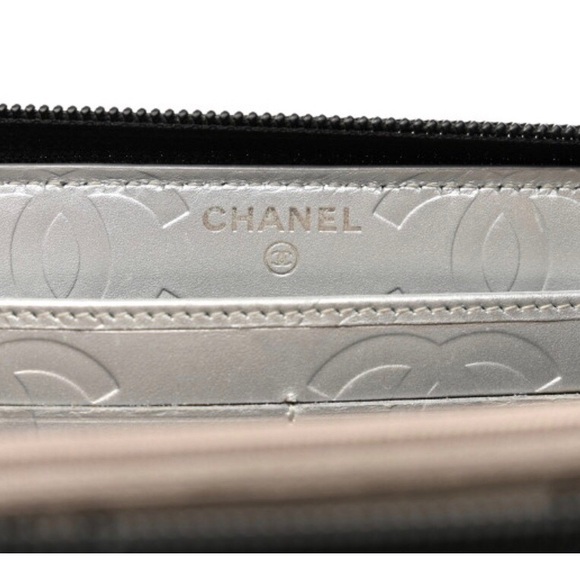 CHANEL CALFSKIN QUILTED CAMBON WALLET - Picture 12 of 16
